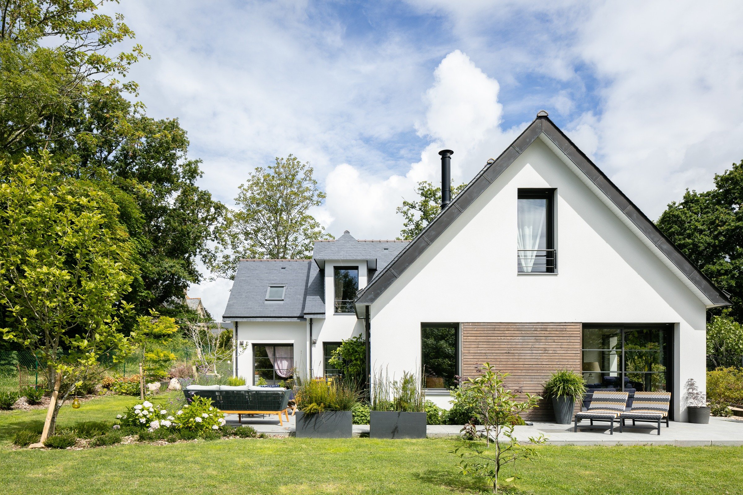 Transparence habitée