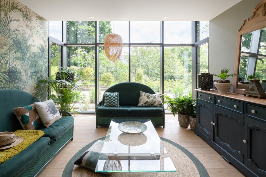 Transparence habitée